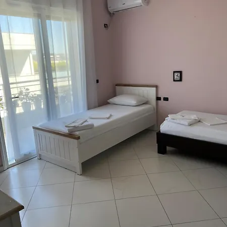 Sea La Vie * Vlorë